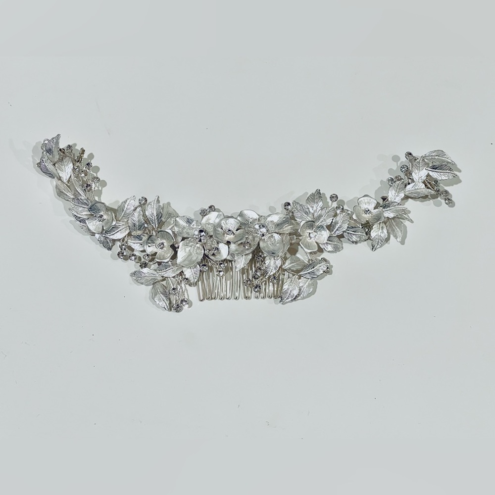 Wedding hair comb